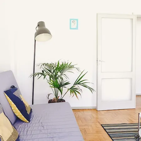 Casa de hóspedes Spacious Apartment- Close To Beach And Town Centre *